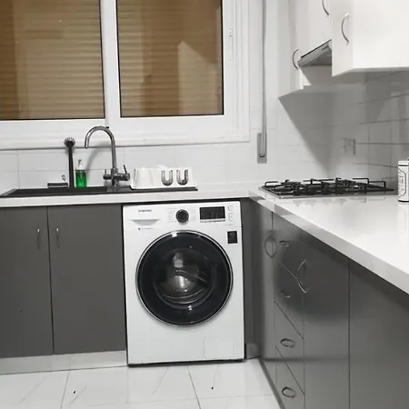 Apartament Zelea Deluxe Limassol