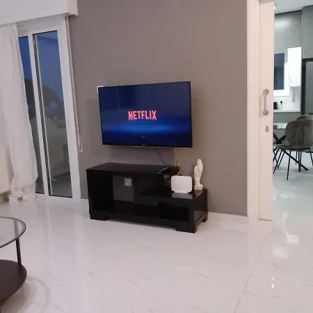 Apartament Zelea Deluxe Limassol